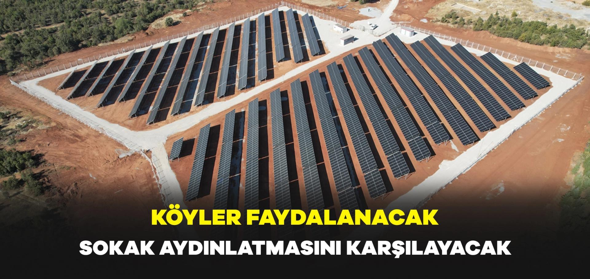 Uşak'ta kurulan güneş enerjisi santrali, köylerin sokak aydınlatmasını karşılayacak